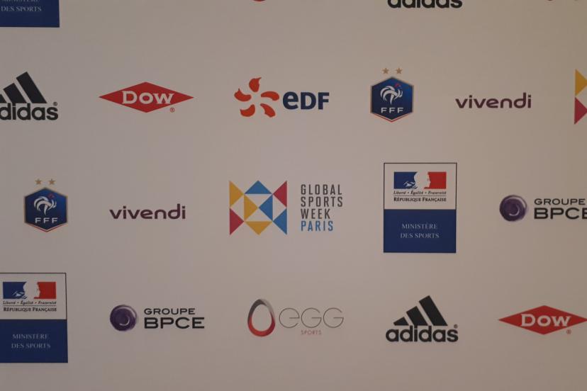 découvrez notre plateforme de conseil spécialisée en investissement e-sport, pour optimiser vos placements dans le secteur en pleine croissance des sports électroniques.