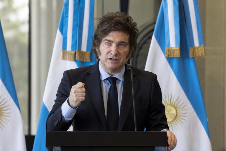 découvrez la déclaration forte du président argentin lors de la coupe du monde 2026, affirmant avec conviction que « les malouines sont argentines » et les enjeux diplomatiques autour de ce sujet.